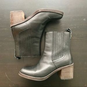 Ugg Camden Chelsea Boot